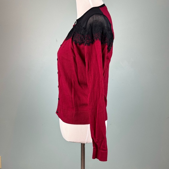 Gorgeous Cardigan/Shawl - Picture 5 of 7